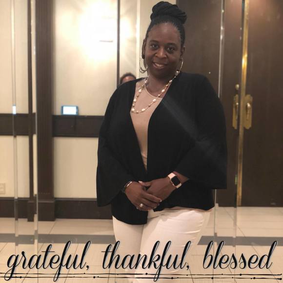 Meet your Posher, Joyce - Picture 1 of 1